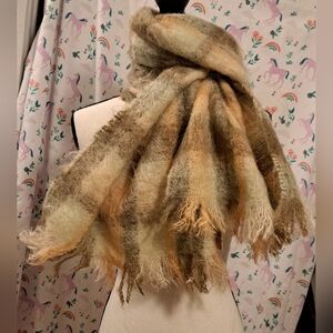 Vintage Tweedvale Neutral Plaid Boho Mohair & Wool Casual Scarf Wrap w/ Fringe